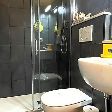 A Casa Di Ale E Lalla Roma