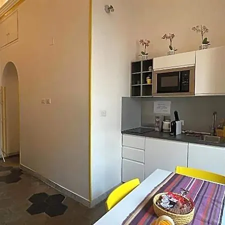 Hotel A Casa Di Ale E Lalla Roma