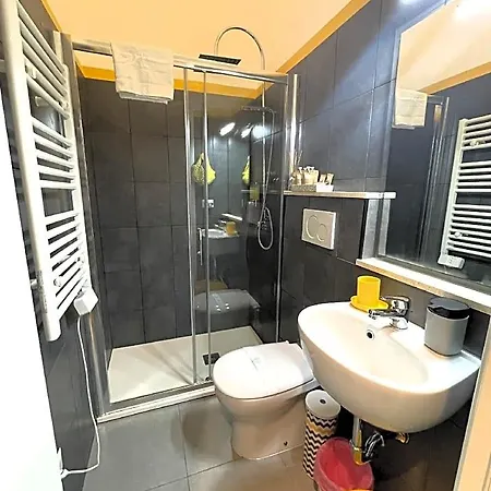 Hotel A Casa Di Ale E Lalla 4*